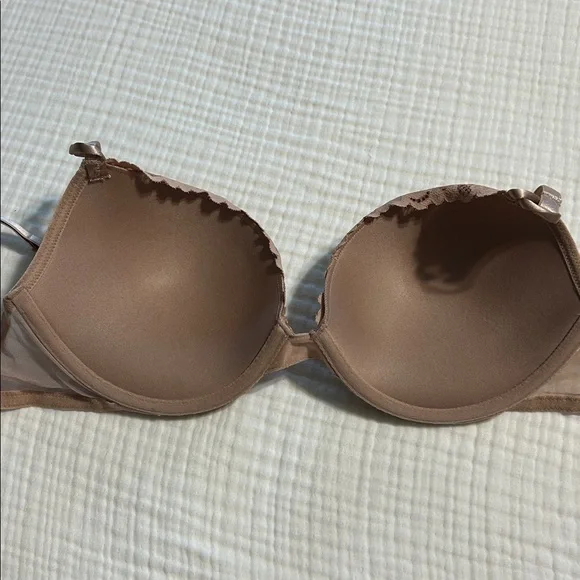 Victoria's Secret Lace Push-Up Bra in Brown 34D - Picture 3 of 4